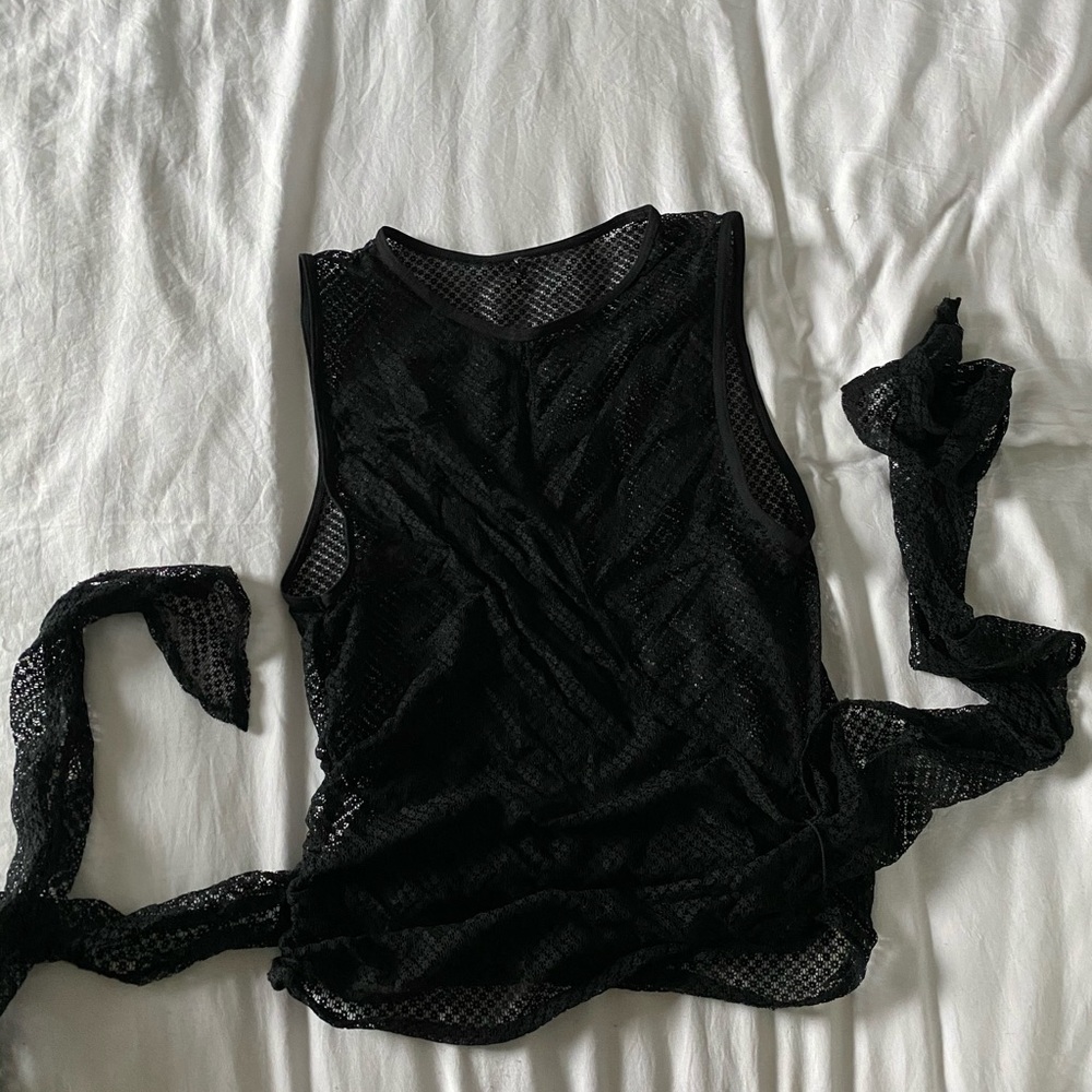 Mesh fabletics top
